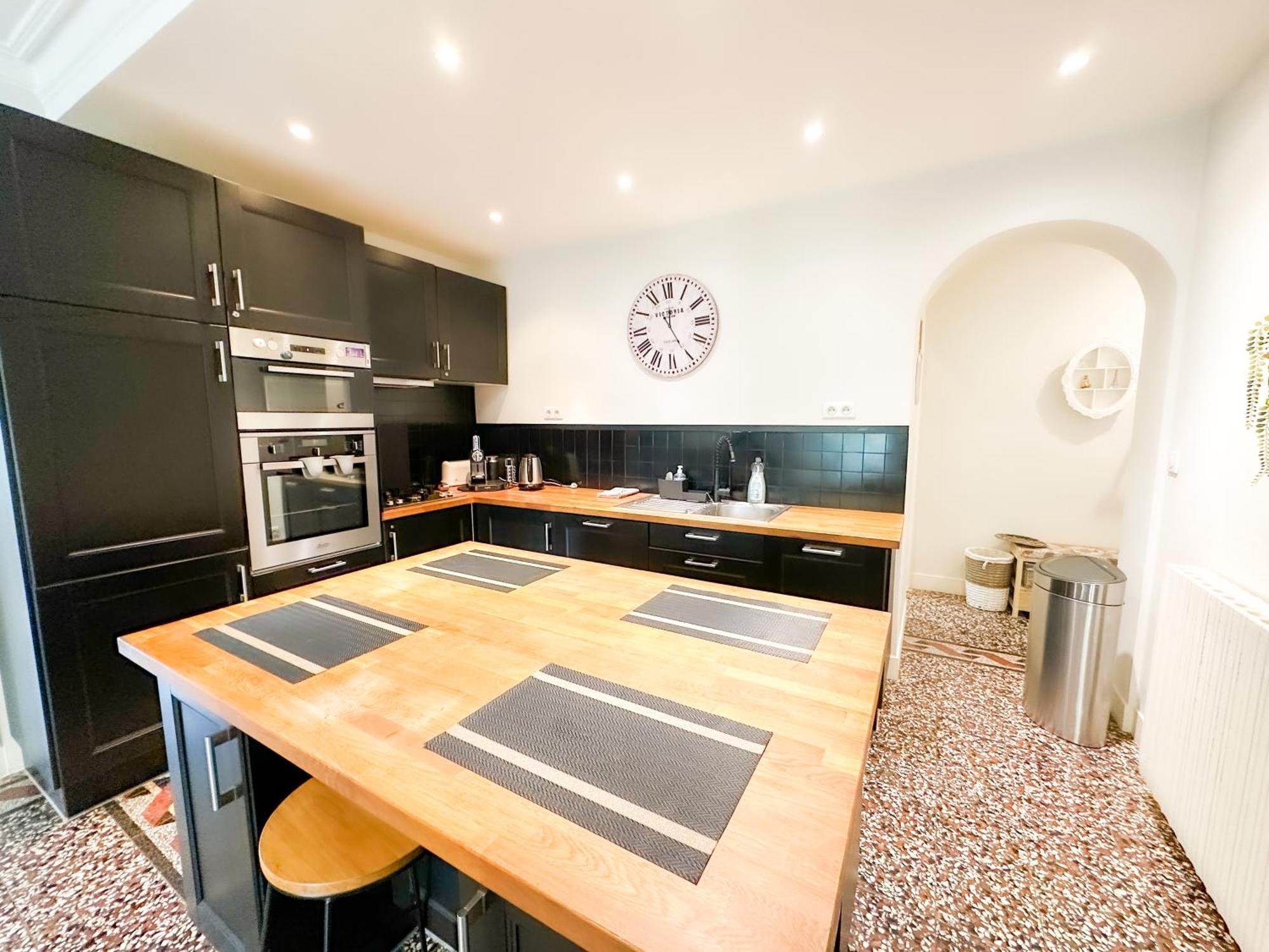Superbe Proche Apartment *